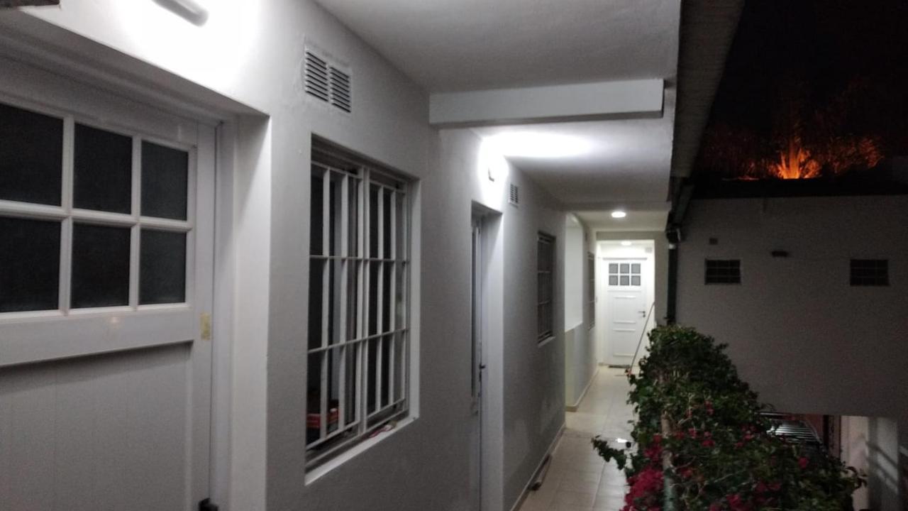 La Bianca Appartamento Colón Esterno foto